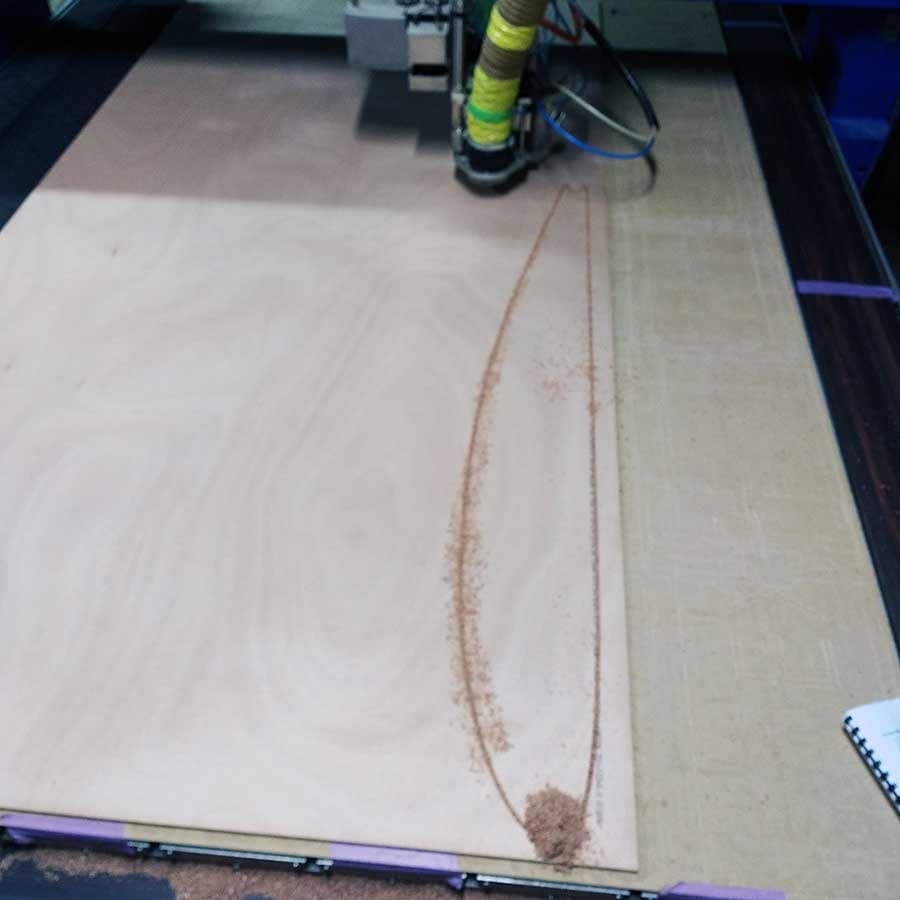 Decoupe CNC nervure avion